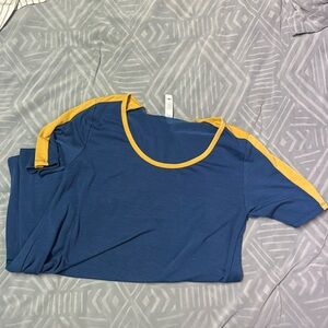 LulaRoe Tee